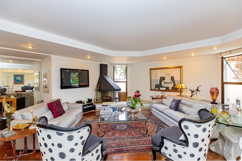 Apartamento à venda com 2 quartos, 157m² - Real Parque,São Paulo