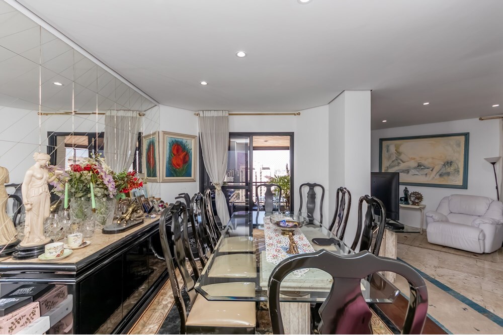 Cobertura à venda com 4 quartos, 320m² - Foto 17