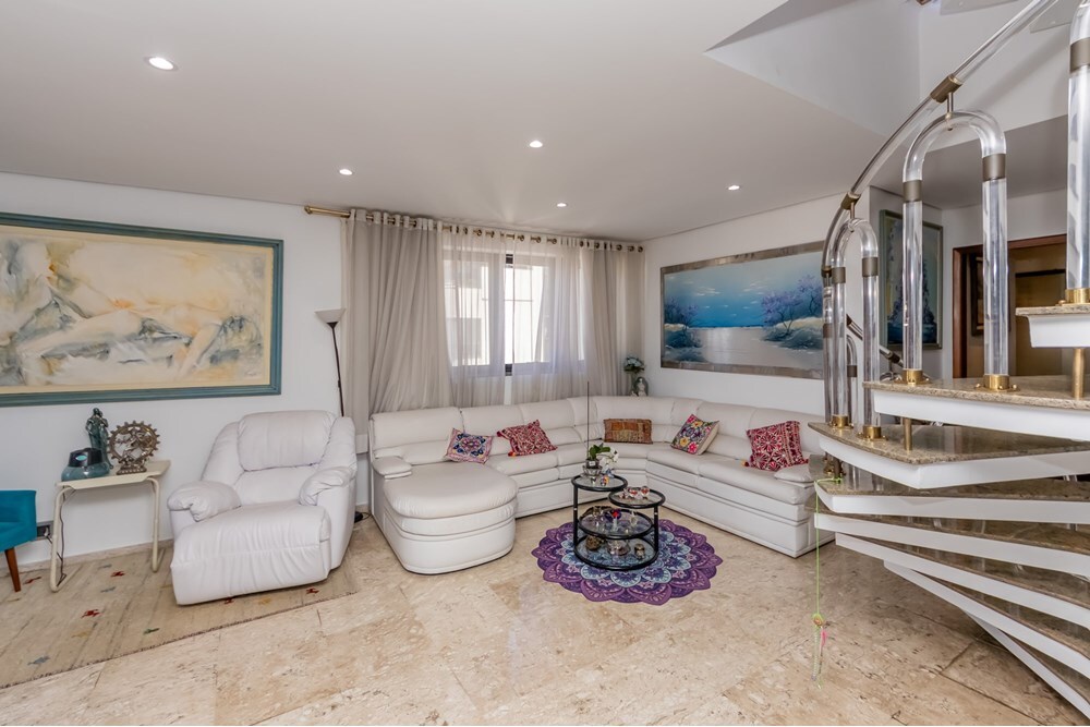 Cobertura à venda com 4 quartos, 320m² - Foto 18