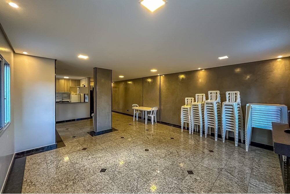 Apartamento à venda com 2 quartos, 57m² - Foto 15