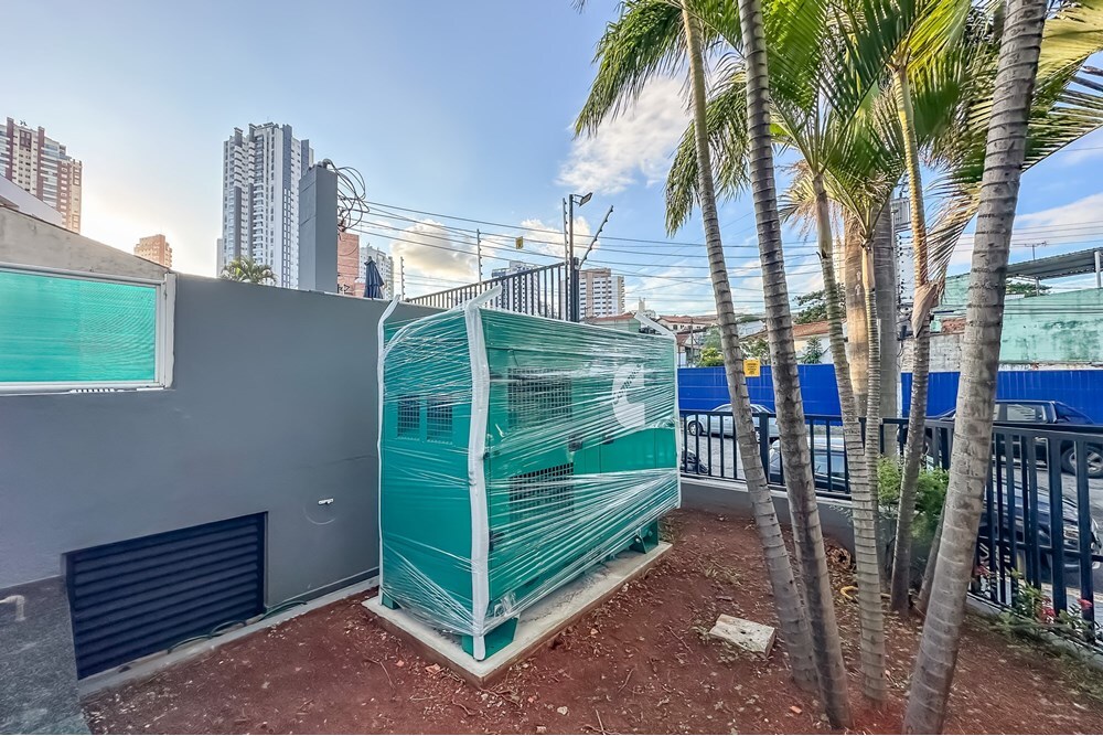Apartamento à venda com 2 quartos, 57m² - Foto 18