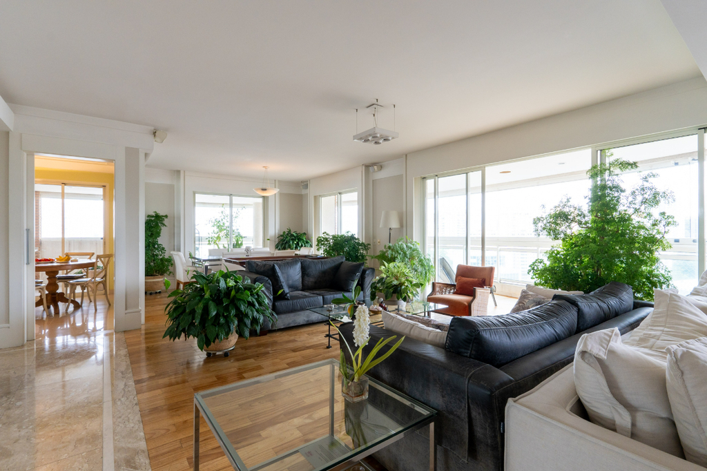 Apartamento à venda em São Paulo, Vila Andrade, com 3 quartos, 260m²