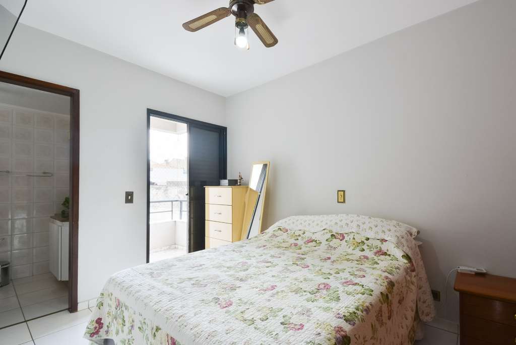 Apartamento à venda com 3 quartos, 89m² - Foto 3