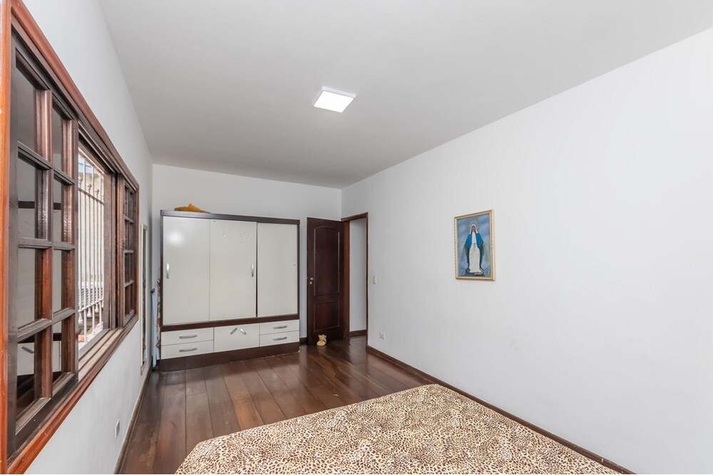 Casa à venda com 5 quartos, 230m² - Foto 84