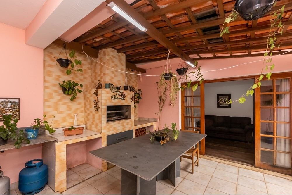 Casa à venda com 5 quartos, 230m² - Foto 70