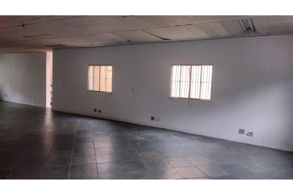 Casa à venda com 2 quartos, 450m² - Foto 53