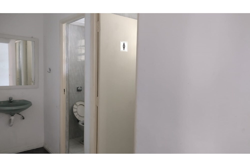 Casa à venda com 2 quartos, 450m² - Foto 46