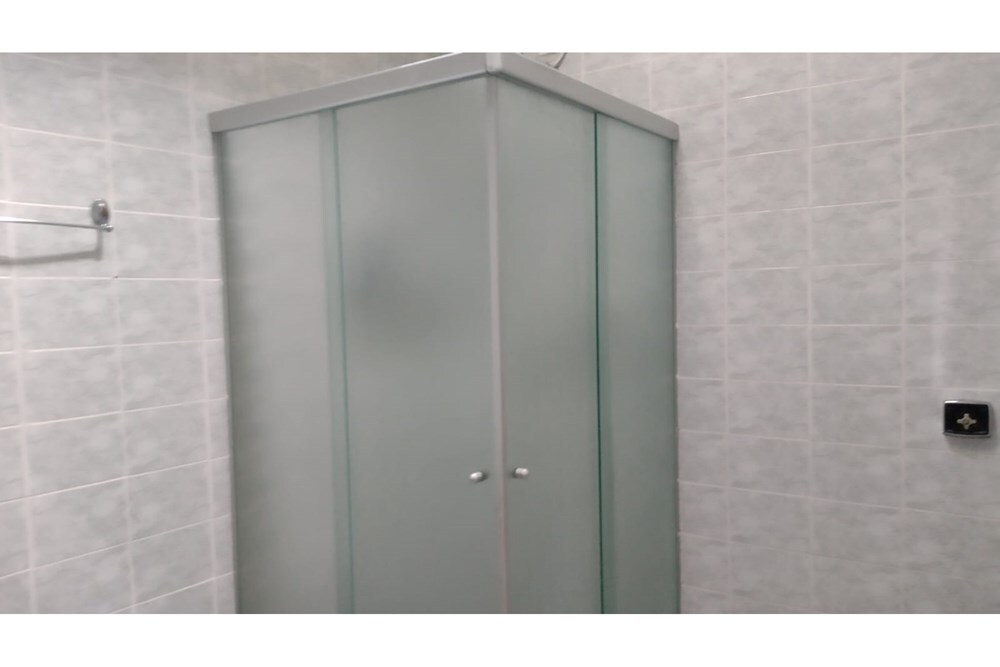 Casa à venda com 2 quartos, 450m² - Foto 41