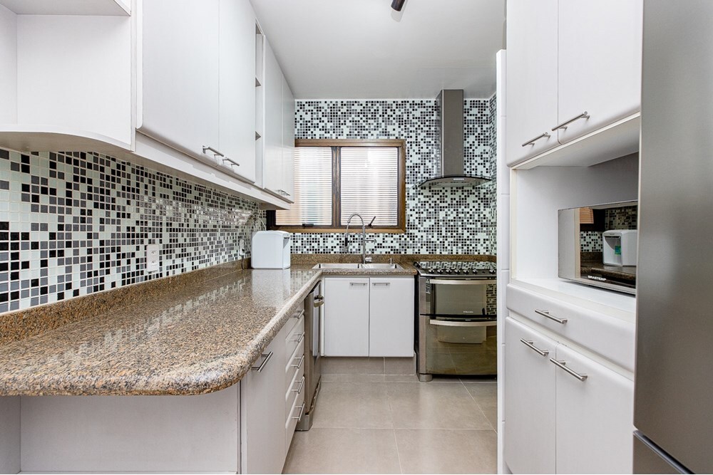 Apartamento à venda em São Paulo, Itaim Bibi, com 4 quartos, 197m² - Carreyra Imobiliaria