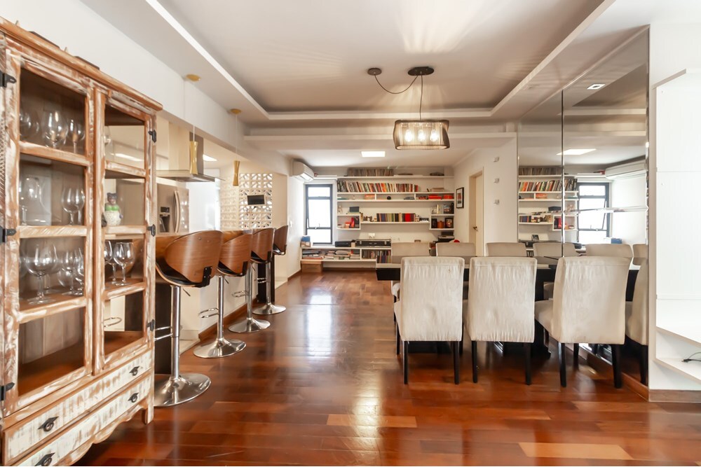 Apartamento, 3 quartos, 248 m² - Foto 1