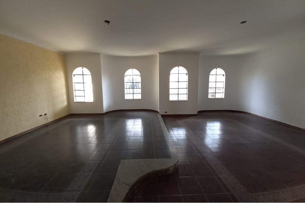 Casa à venda com 4 quartos, 377m² - Foto 25