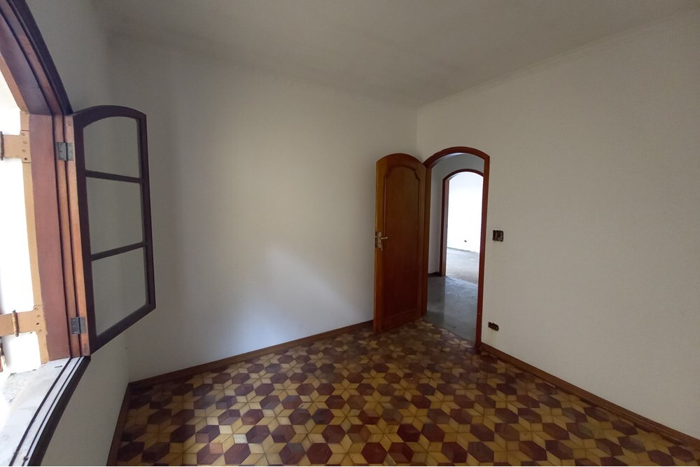 Casa à venda com 4 quartos, 377m² - Foto 32