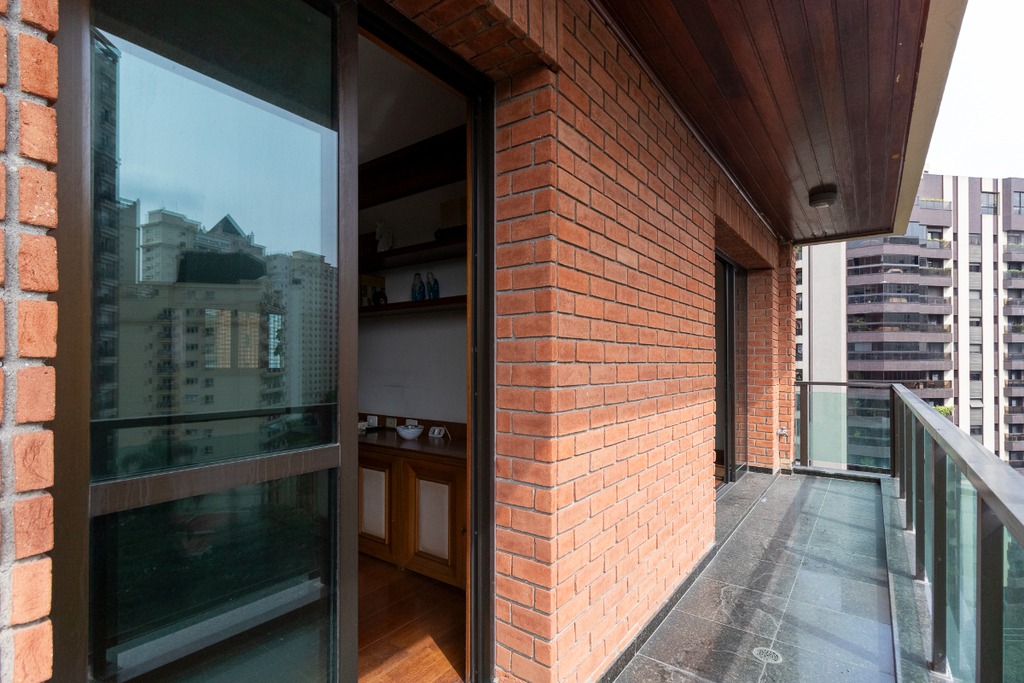 Apartamento à venda com 3 quartos, 325m² - Foto 30