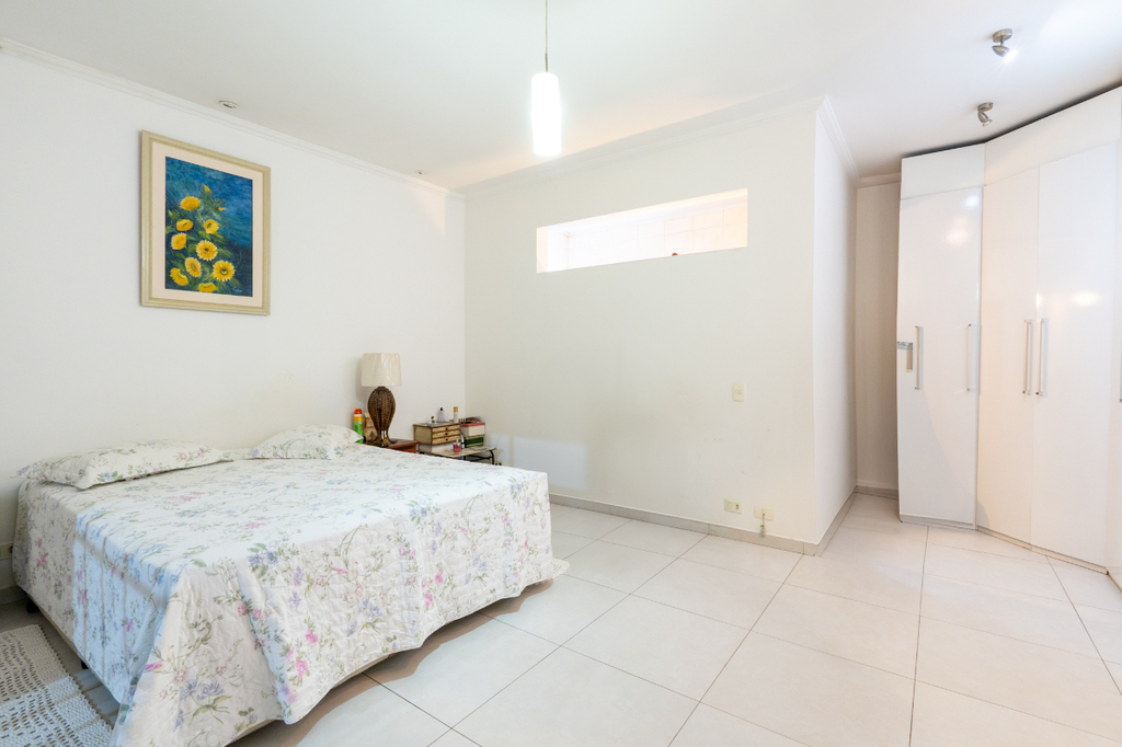 Casa, 4 quartos, 230 m² - Foto 8