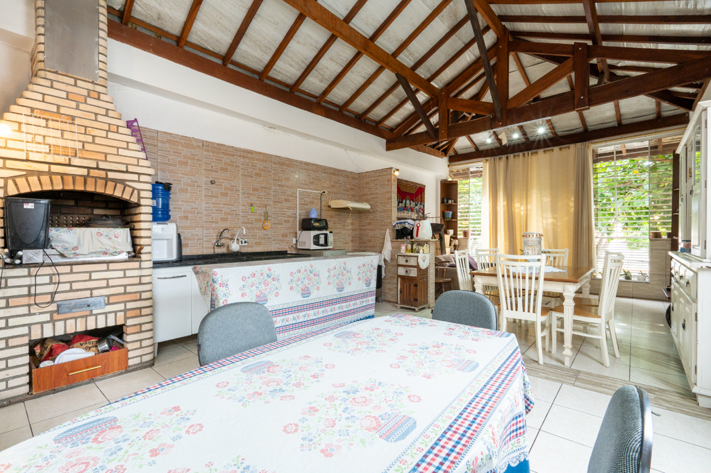 Casa, 4 quartos, 230 m² - Foto 19