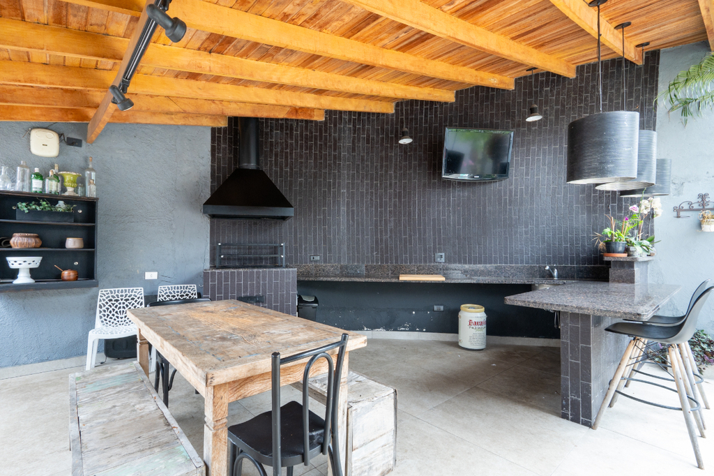 Casa, 3 quartos, 220 m² - Foto 37