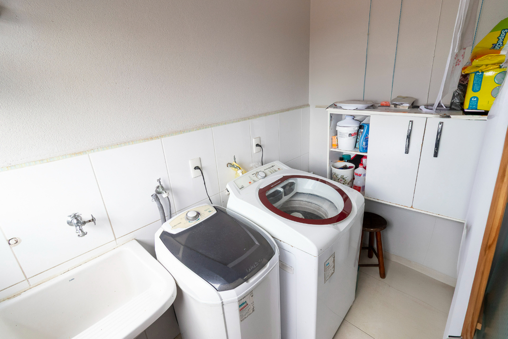 Casa à venda com 3 quartos, 254m² - Foto 34