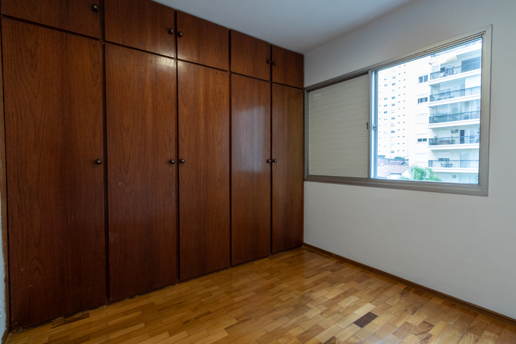 Apartamento à venda com 3 quartos, 75m² - Foto 28