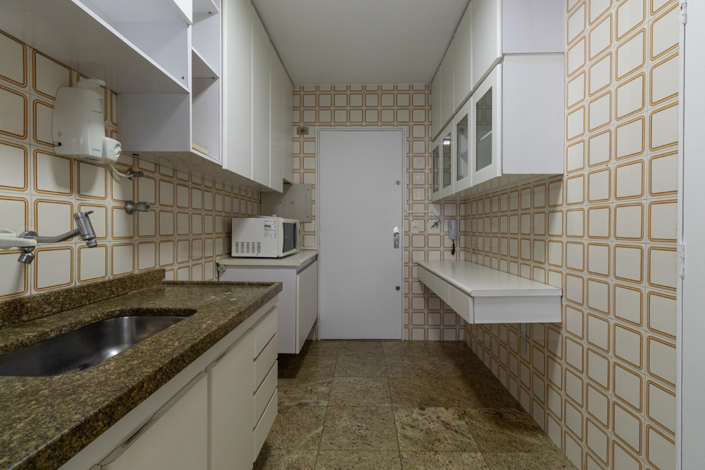 Apartamento à venda com 3 quartos, 75m² - Foto 11