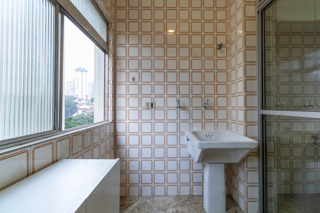 Apartamento à venda com 3 quartos, 75m² - Foto 3
