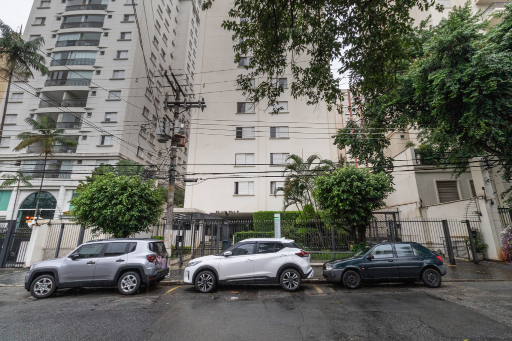Apartamento à venda com 3 quartos, 75m² - Foto 9