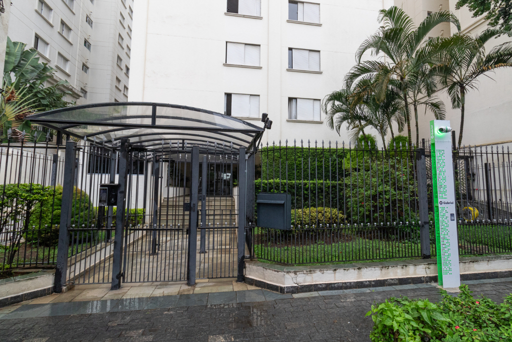 Apartamento à venda com 3 quartos, 75m² - Foto 10