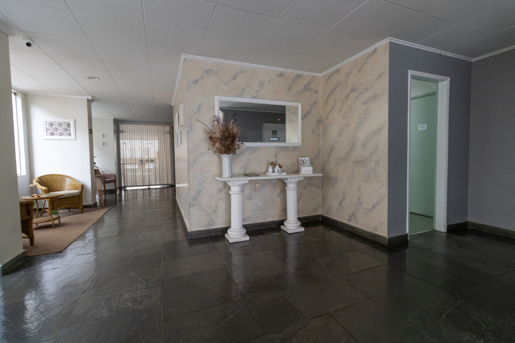 Apartamento à venda com 3 quartos, 75m² - Foto 15