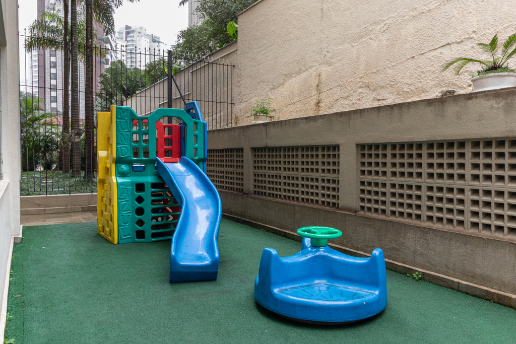 Apartamento à venda com 3 quartos, 75m² - Foto 16
