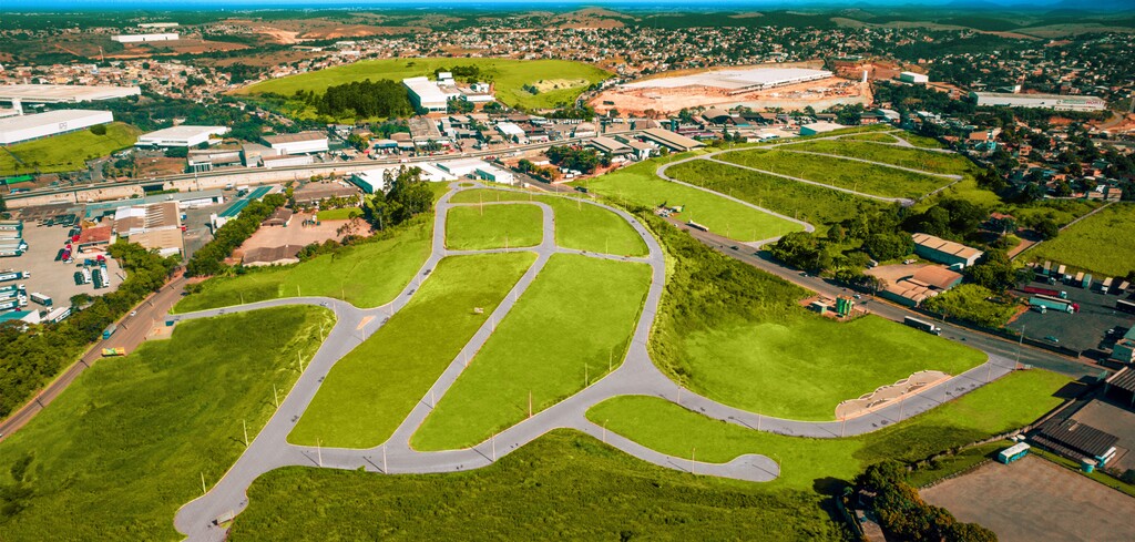 Terreno à venda em Viana, Marcílio de Noronha, 280m² - Macarineli Imóveis