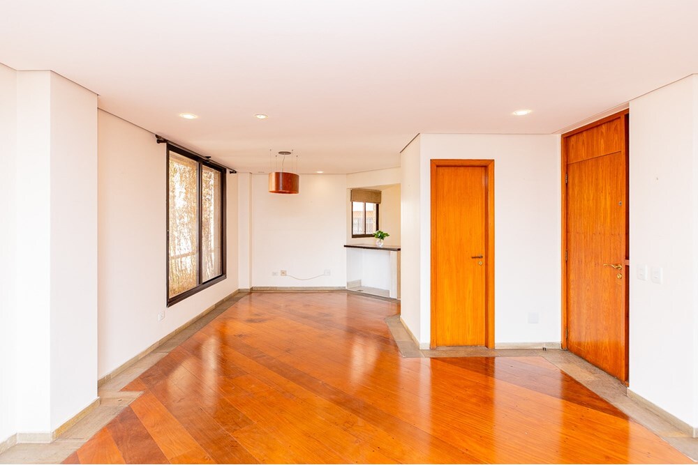 Apartamento à venda com 4 quartos, 200m² - Foto 29