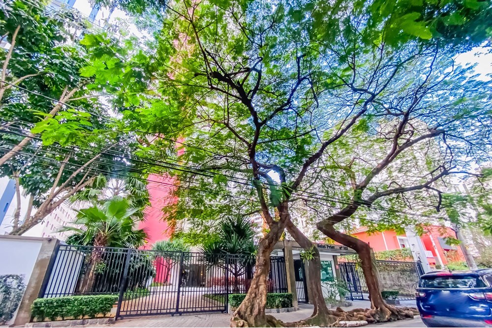 Apartamento à venda em São Paulo, Moema, com 4 quartos, 198m² - Carreyra Imobiliaria