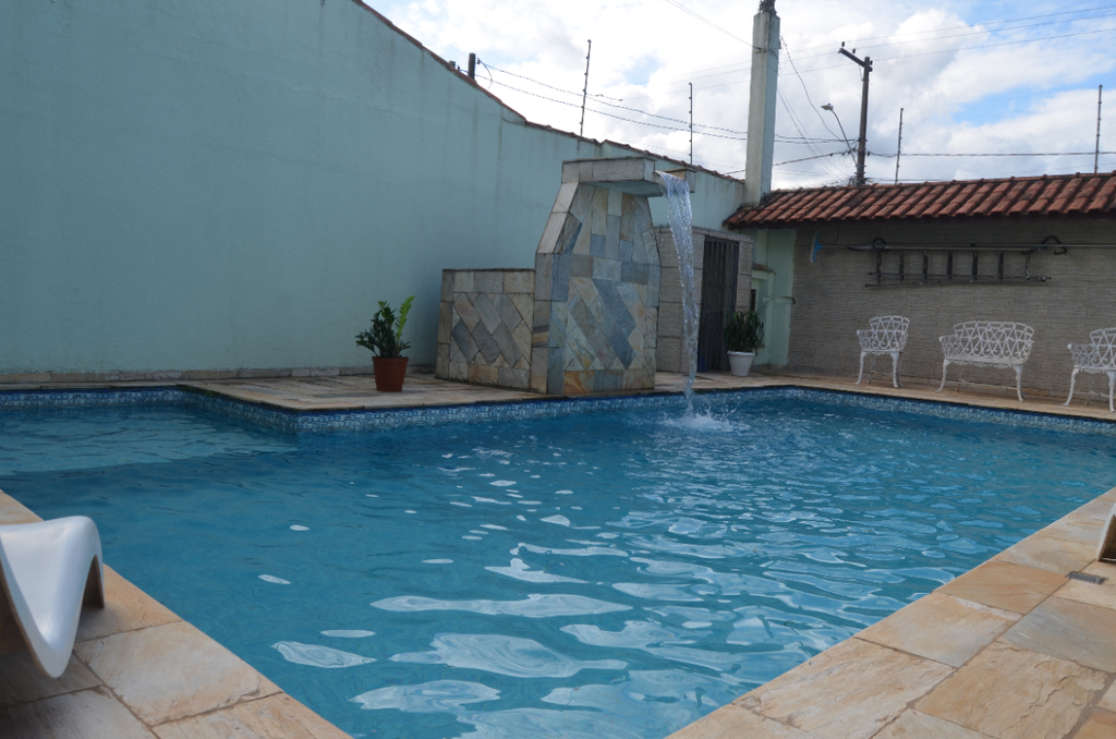 Casa, 5 quartos, 258 m² - Foto 1