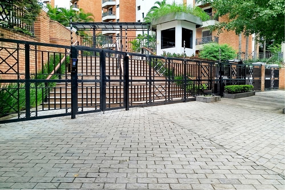 Apartamento à venda com 3 quartos, 99m² - Foto 21