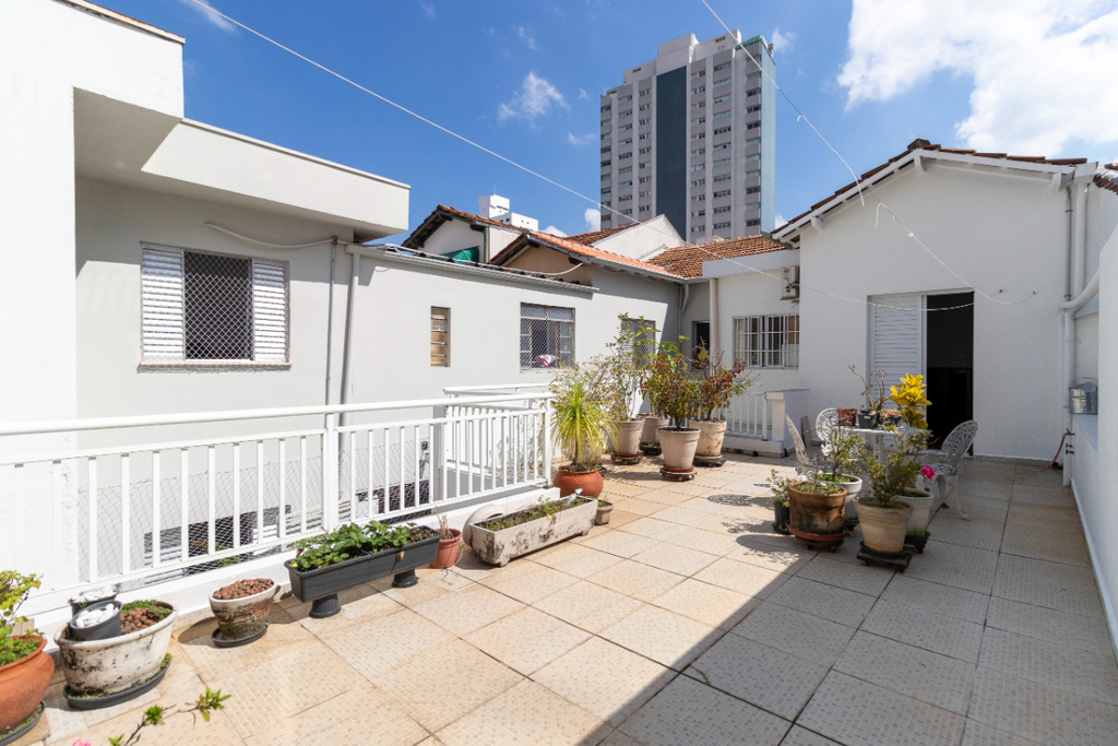 Casa à venda com 4 quartos, 150m² - Foto 4
