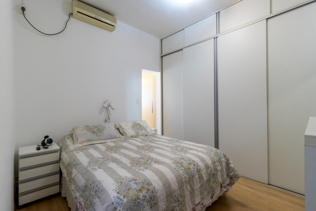 Casa à venda com 4 quartos, 150m² - Foto 9