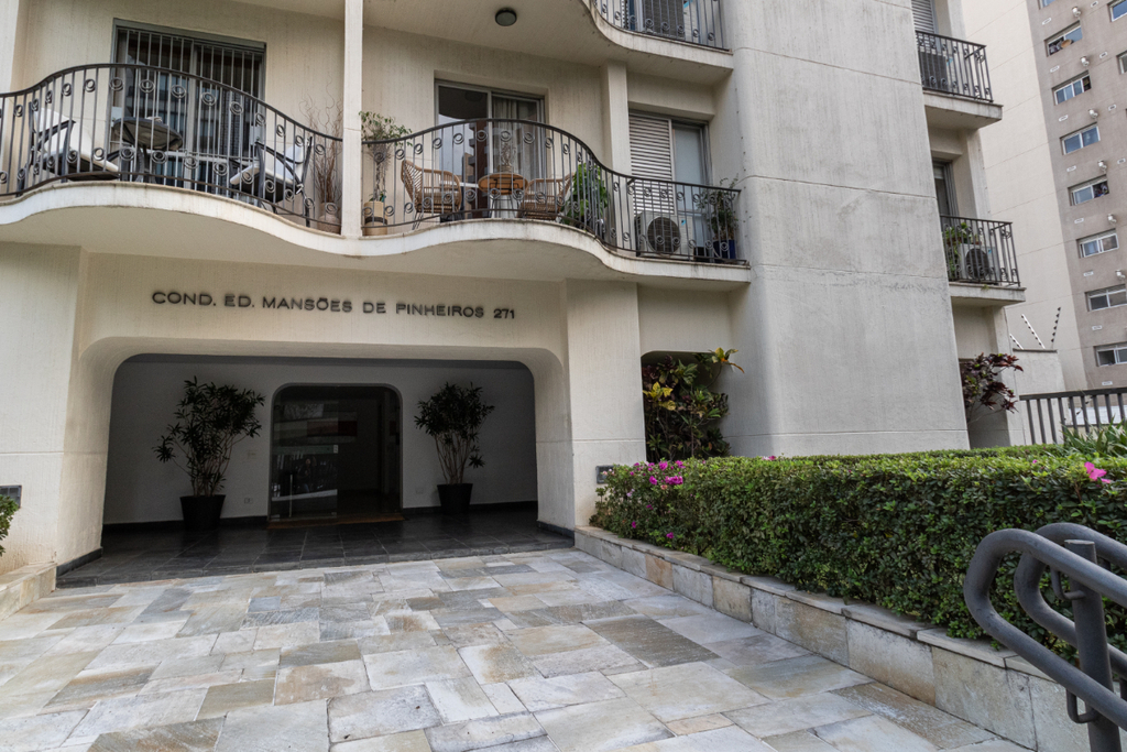 Cobertura à venda com 3 quartos, 218m² - Foto 4