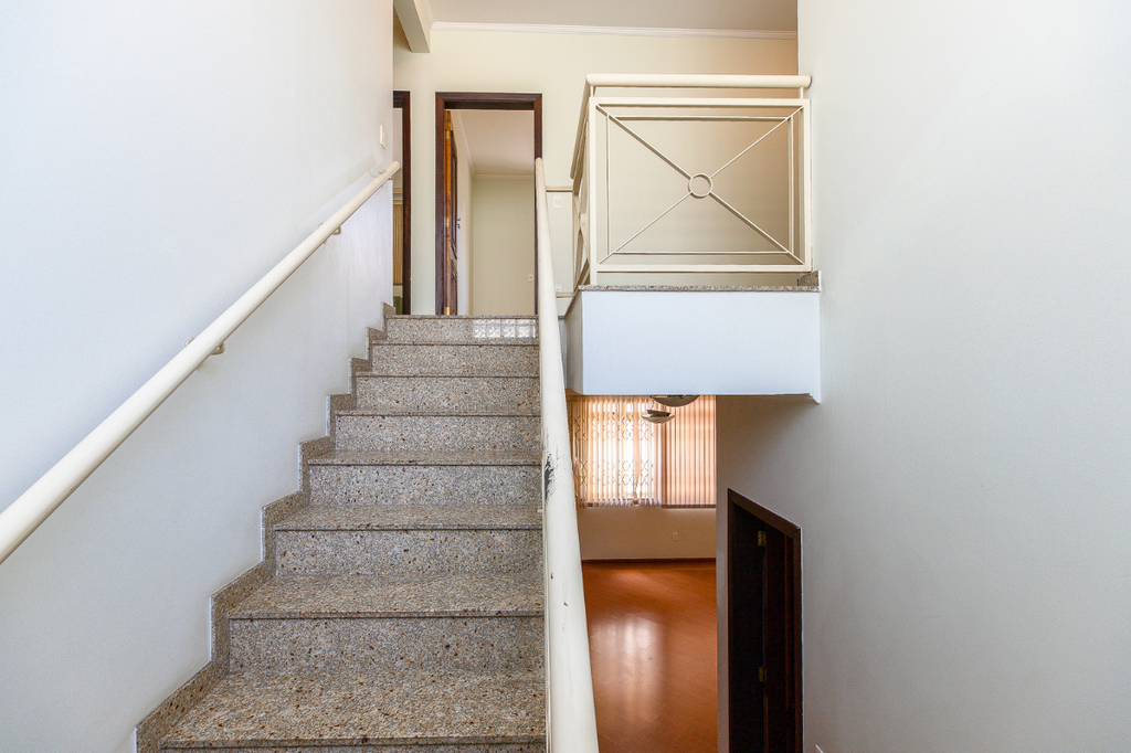 Casa, 4 quartos, 332 m² - Foto 3