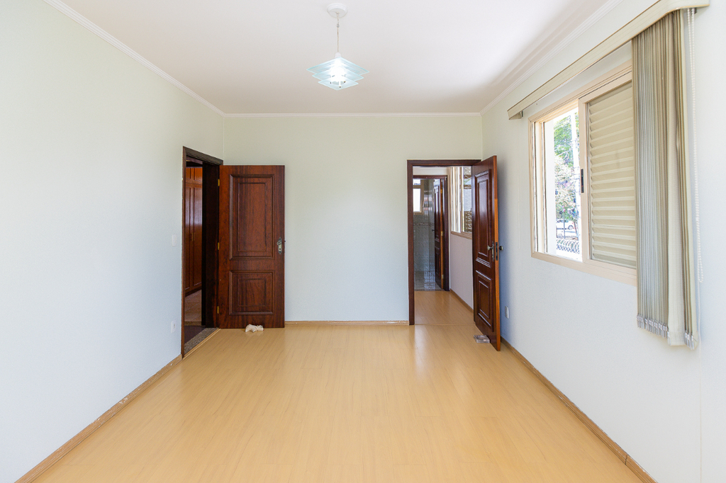 Casa, 4 quartos, 332 m² - Foto 2