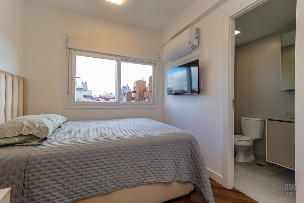 Apartamento para venda no bairro Jardim Lindóia em Porto Alegre