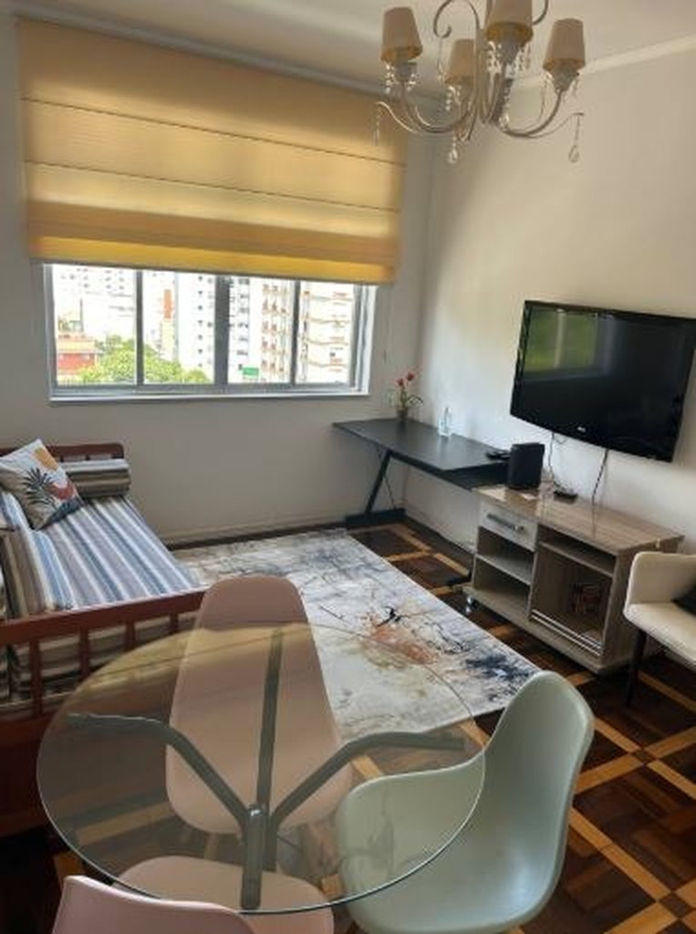 Apartamento para venda no bairro Moinhos de Vento em Porto Alegre