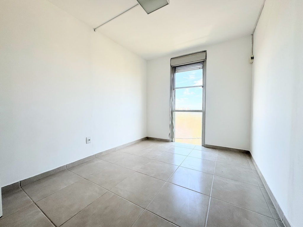 Apartamento para venda no bairro Humaitá em Porto Alegre