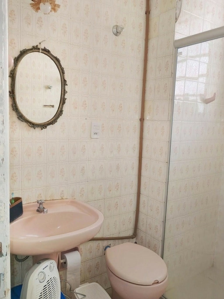 Apartamento para venda no bairro Centro Histórico em Porto Alegre