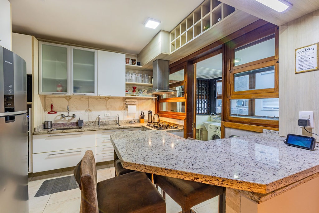 Apartamento para venda no bairro Rio Branco em Porto Alegre