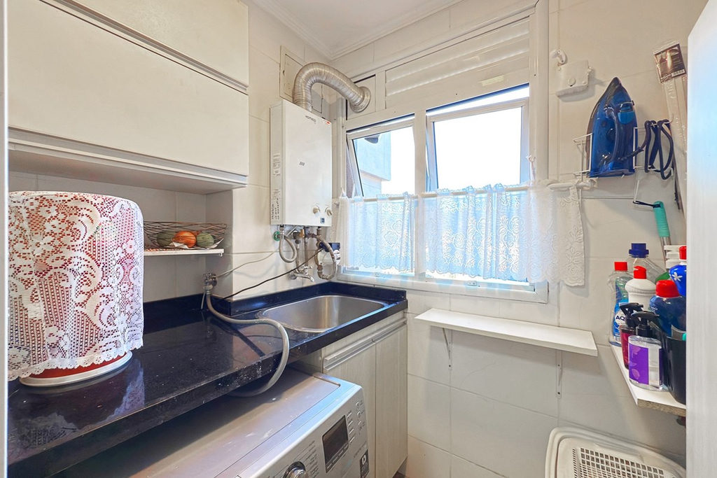 Apartamento para venda no bairro Teresópolis em Porto Alegre