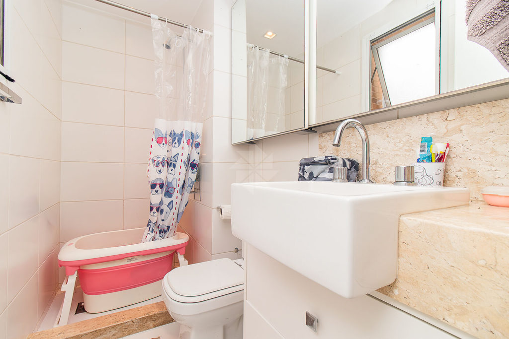 Apartamento para venda no bairro Central Parque em Porto Alegre