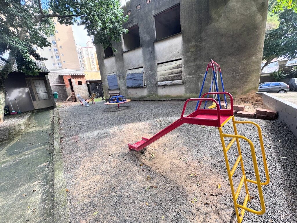 Apartamento para venda no bairro Teresópolis em Porto Alegre