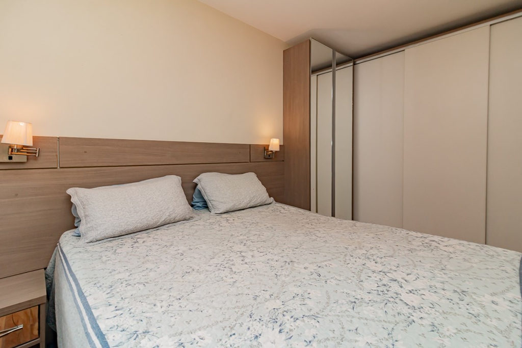 Apartamento para venda no bairro Jardim Itu em Porto Alegre