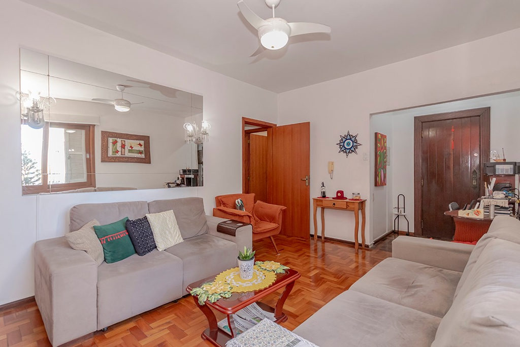 Apartamento para venda no bairro Rio Branco em Porto Alegre