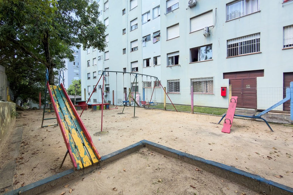 Apartamento para venda no bairro Jardim Itu Sabará em Porto Alegre