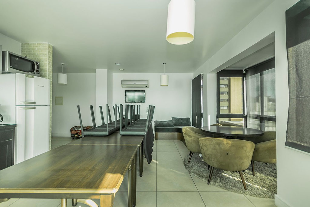 Apartamento para venda no bairro Menino Deus em Porto Alegre